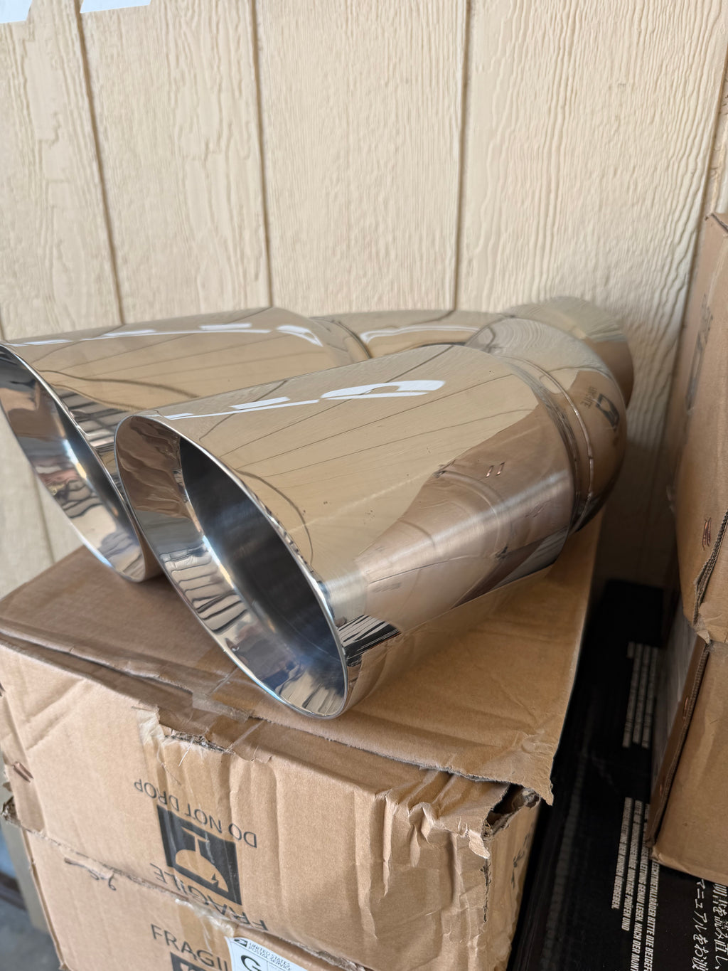 5-6 dual exhaust tip polished