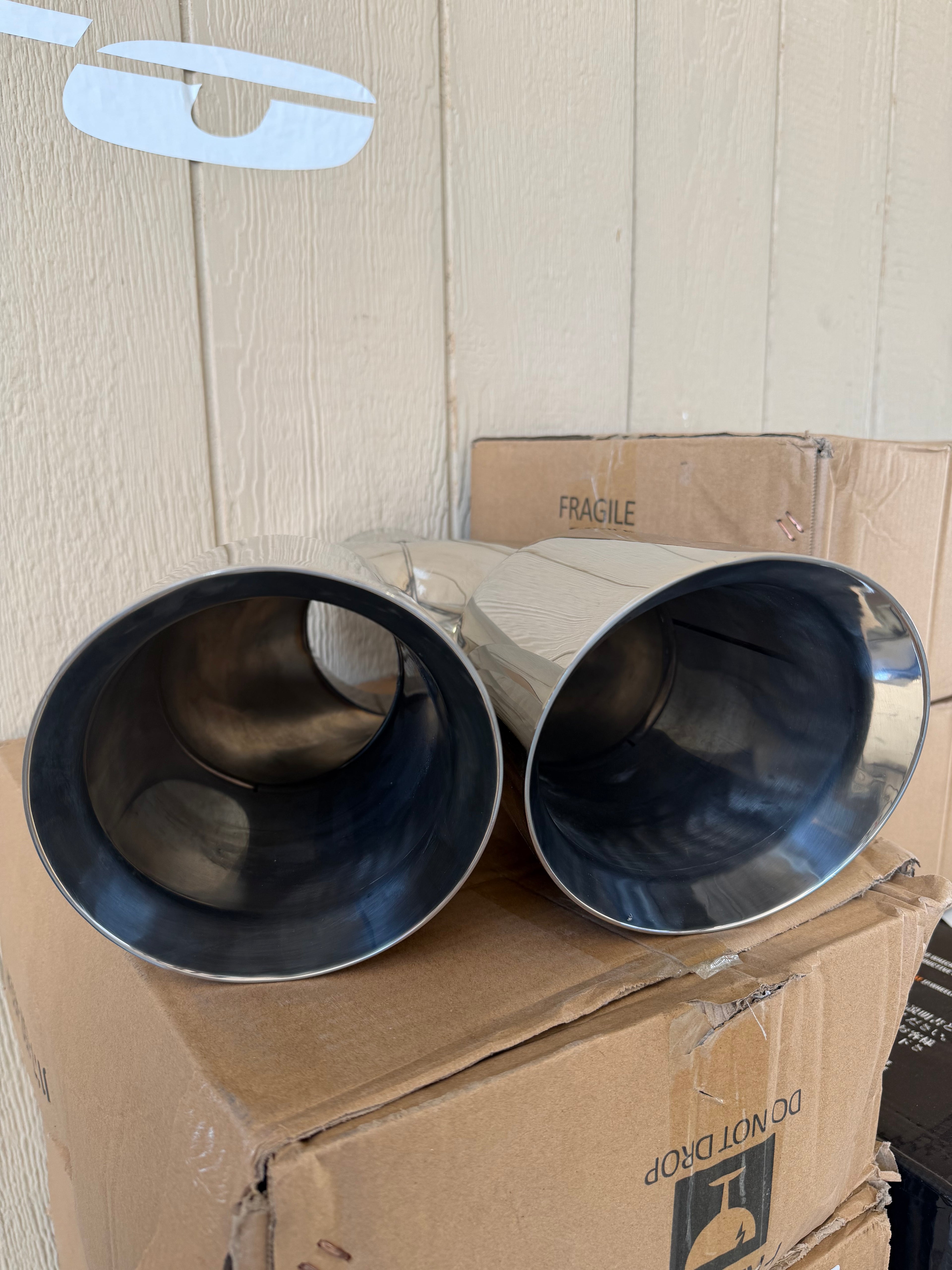 5-6 dual exhaust tip polished